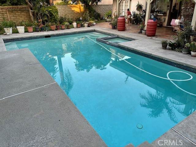 https://bt-photos.global.ssl.fastly.net/socal/orig_boomver_1_403609338-2.jpg