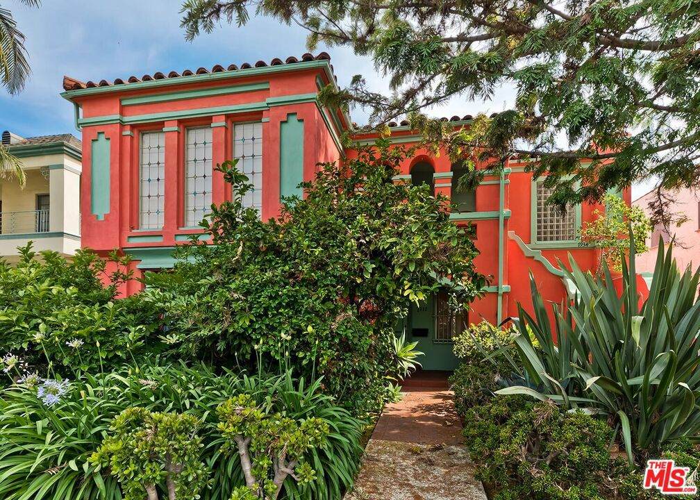 7932 Blackburn Avenue - Photo 1