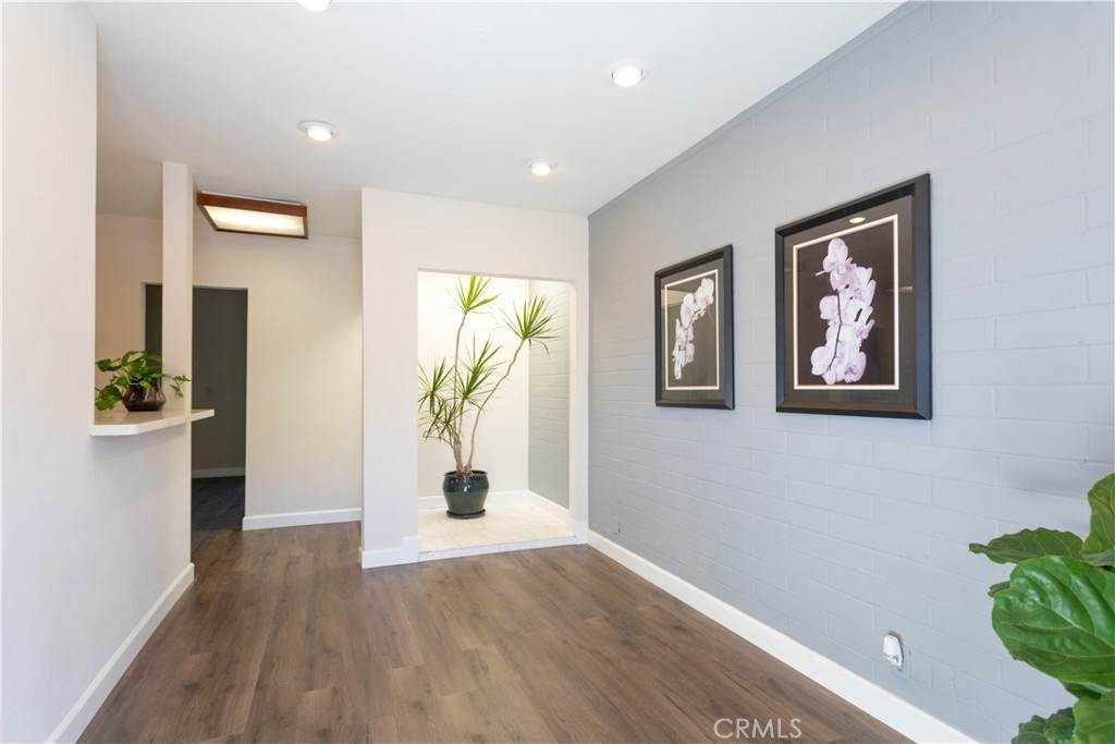 1262 Harvard Avenue - Photo 1