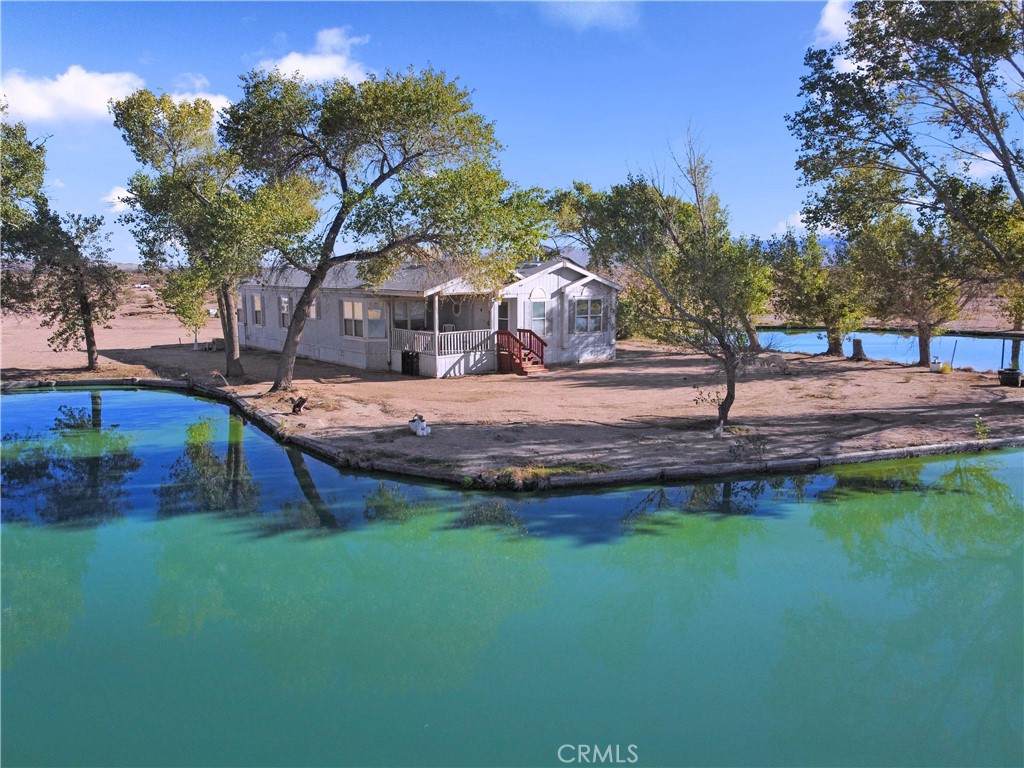 46909 Twin Lakes Drive - Photo 1