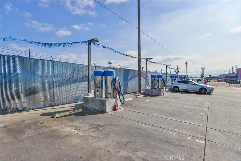 https://bt-photos.global.ssl.fastly.net/socal/orig_boomver_1_403786487-2.jpg