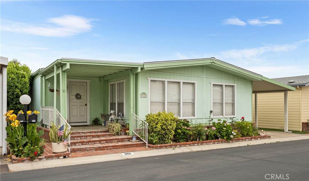 5200 Irvine Boulevard - Photo 1