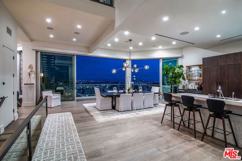 8572 Hillside Avenue - Photo 1