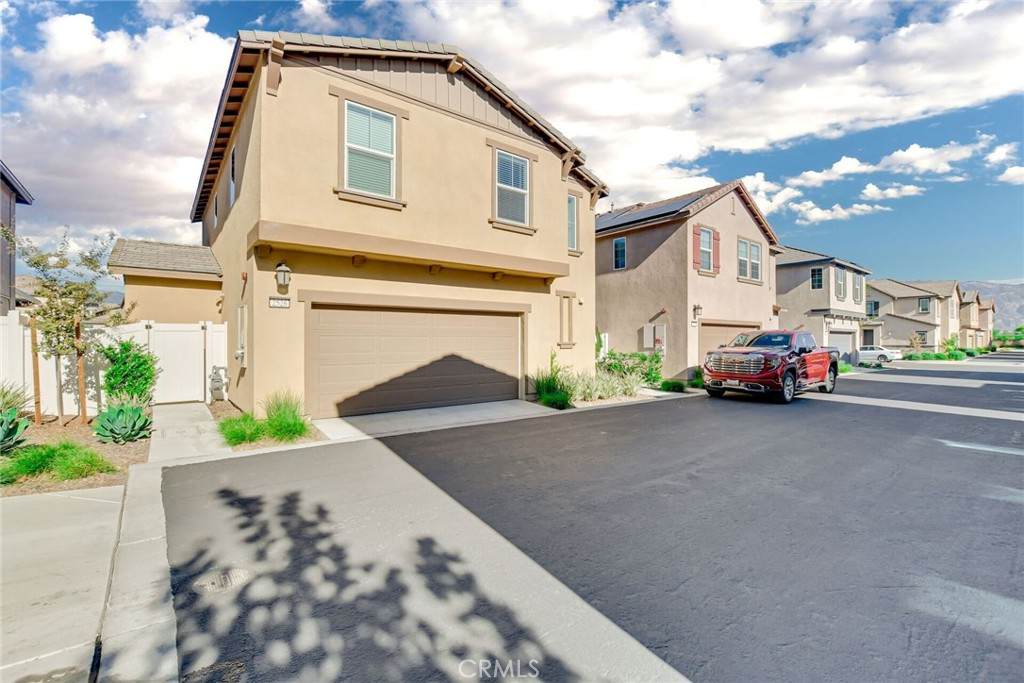 https://bt-photos.global.ssl.fastly.net/socal/orig_boomver_1_403860576-2.jpg