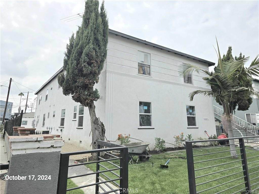 8524 Beverlywood Street - Photo 1