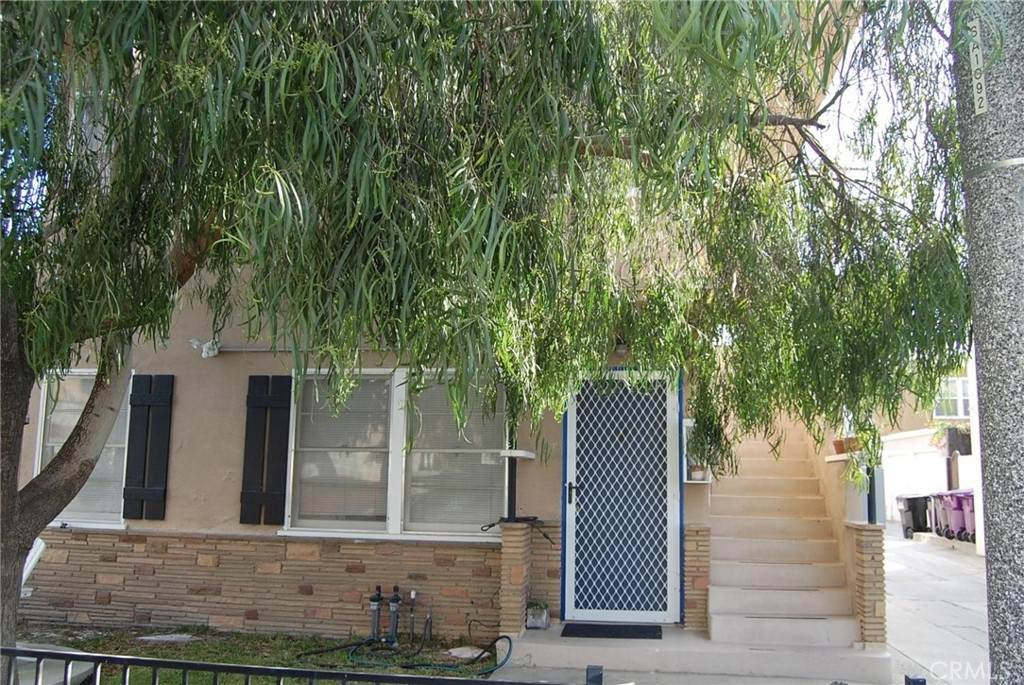 20 Roycroft Avenue - Photo 1