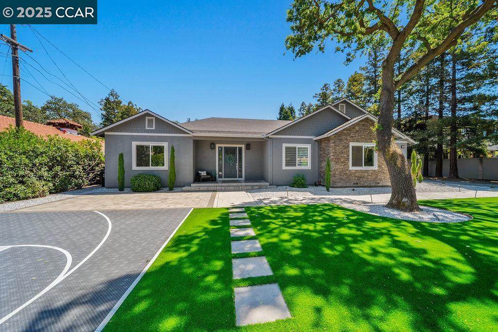 100 Alderwood Rd - Photo 1