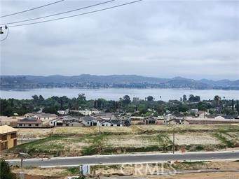 29 Lakeview - Photo 1