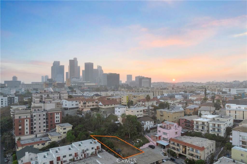 746 Cleveland Street - Photo 1