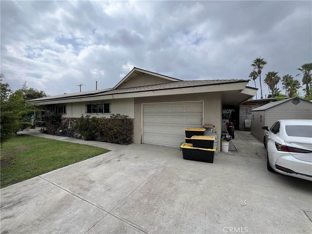 7705 Ben Avenue - Photo 1