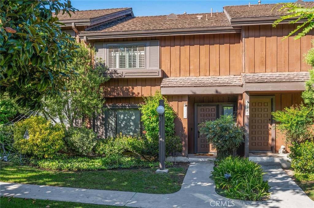 2279 Stonewood Court - Photo 1