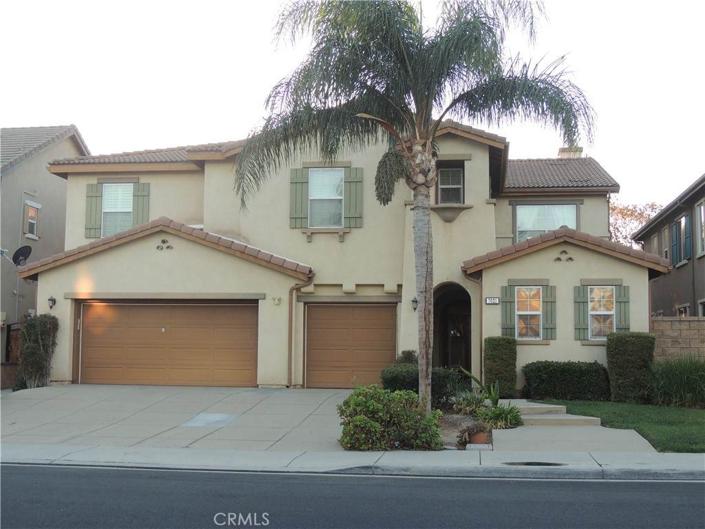 7621 Stonegate - Photo 1