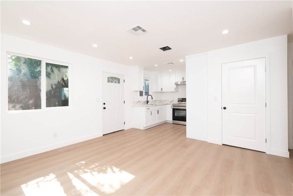 5741 St Andrews Place - Photo 1