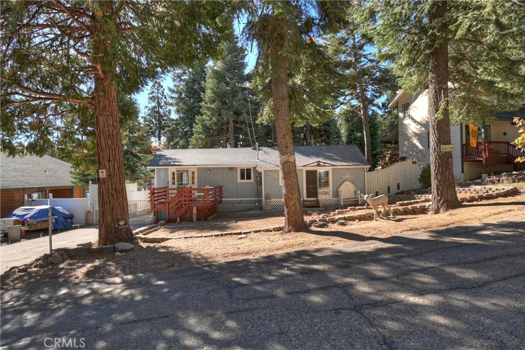 31435 Oakleaf - Photo 1