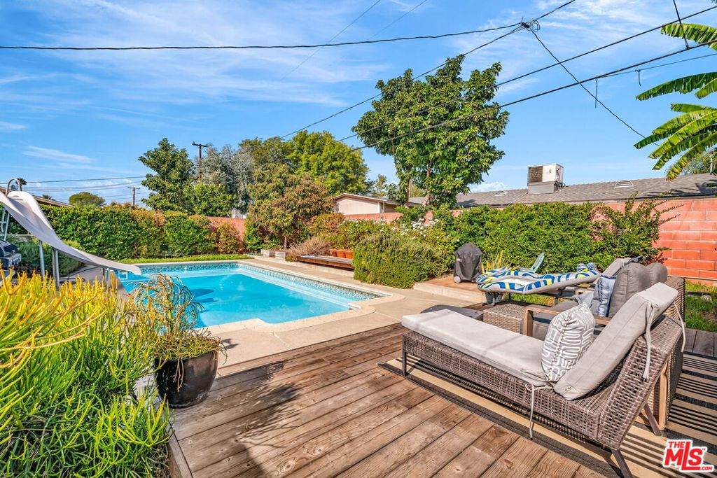 18347 Bellefont Drive - Photo 1