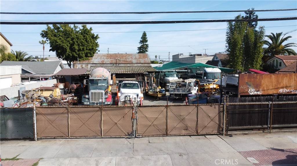 https://bt-photos.global.ssl.fastly.net/socal/orig_boomver_1_404183660-2.jpg