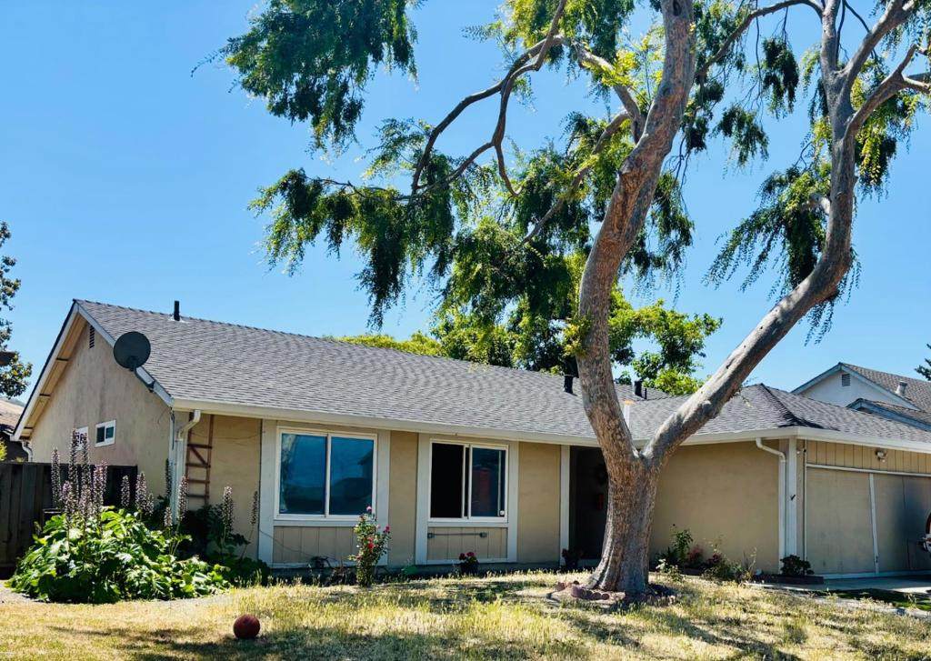 358 Conestoga Way - Photo 1