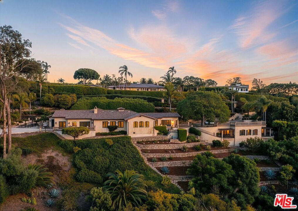 4020 Cuervo Avenue - Photo 1