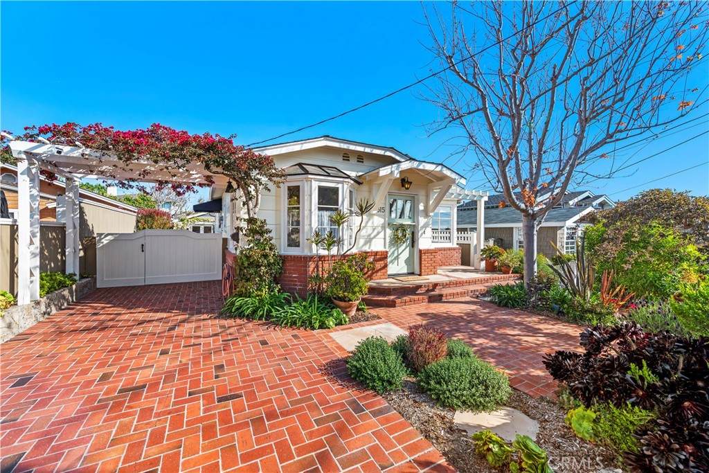 515 Oak Street - Photo 1