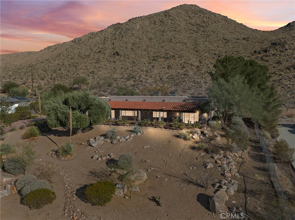 16045 Rimrock - Photo 1