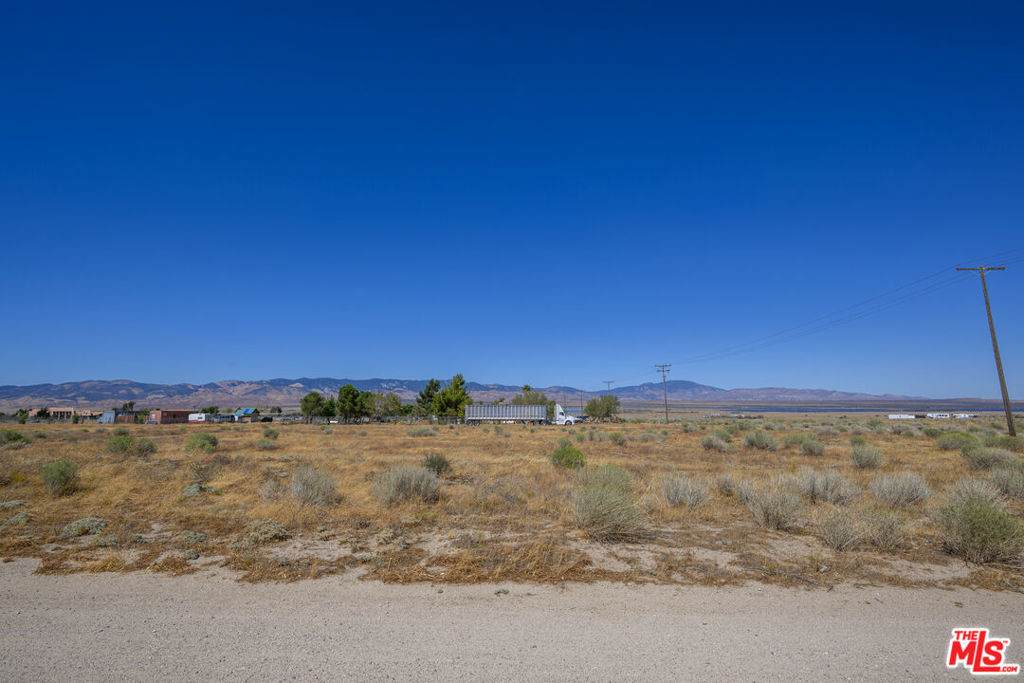 https://bt-photos.global.ssl.fastly.net/socal/orig_boomver_1_404260178-2.jpg