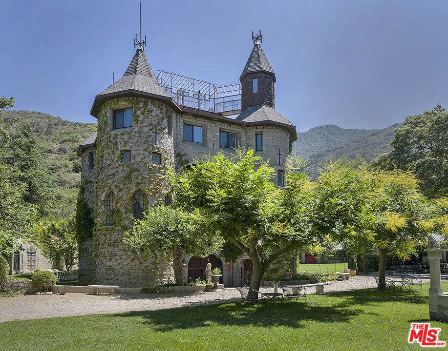 38838 Birch Creek Lane - Photo 1