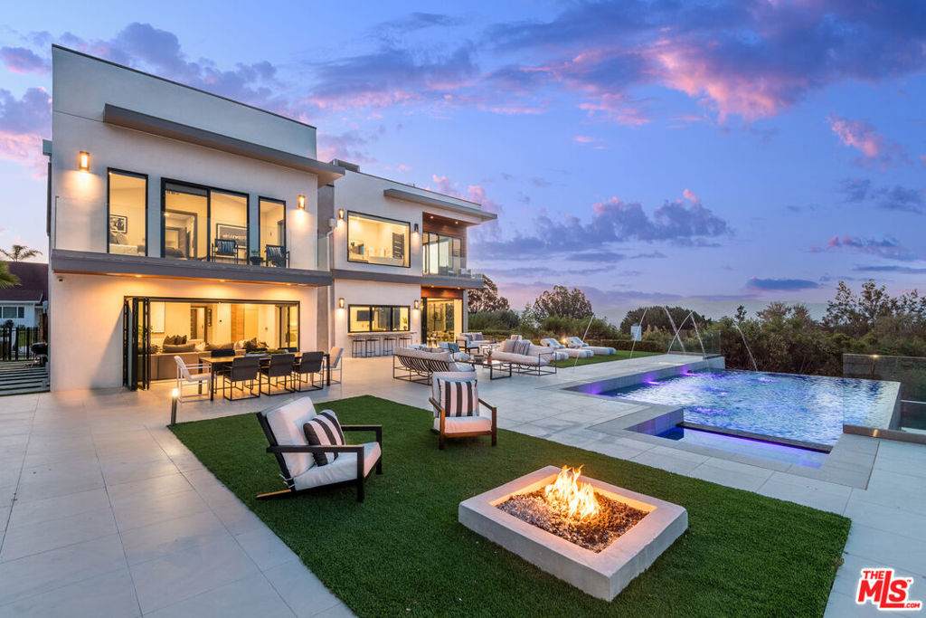 4338 Gayle Dr - Photo 1