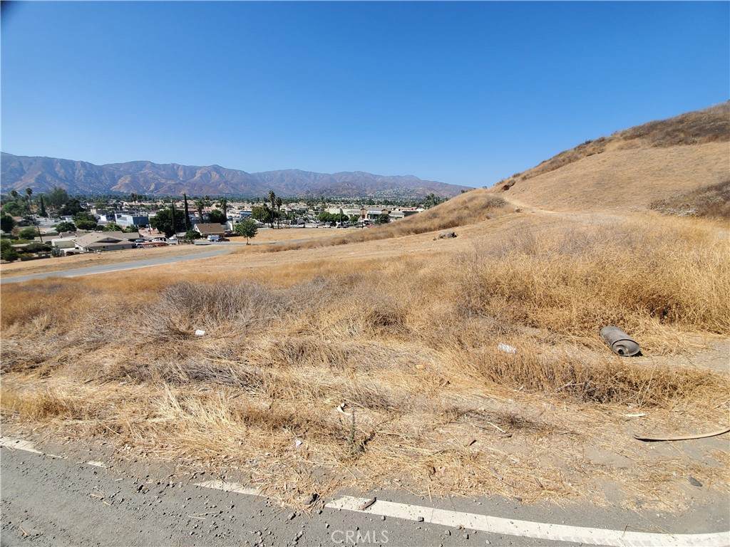 https://bt-photos.global.ssl.fastly.net/socal/orig_boomver_1_404345361-2.jpg