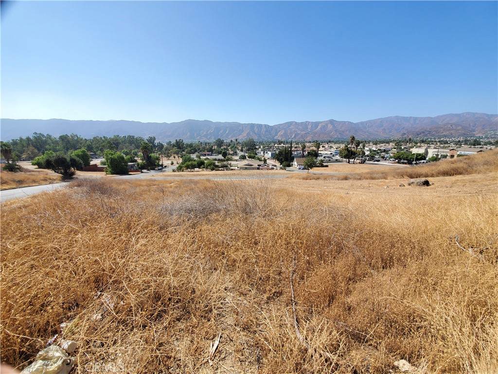 https://bt-photos.global.ssl.fastly.net/socal/orig_boomver_1_404345361-2.jpg