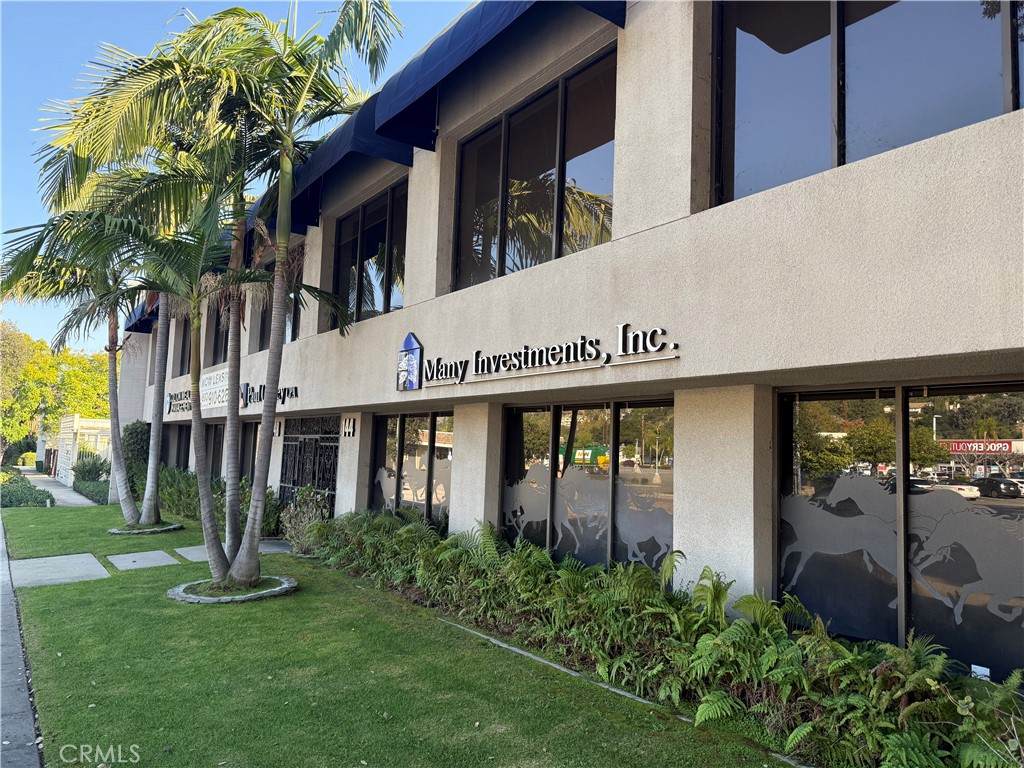 148 Foothill - Photo 1