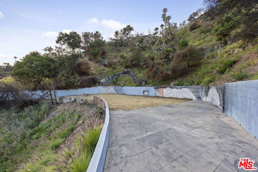 16613 Pequeno Place - Photo 1