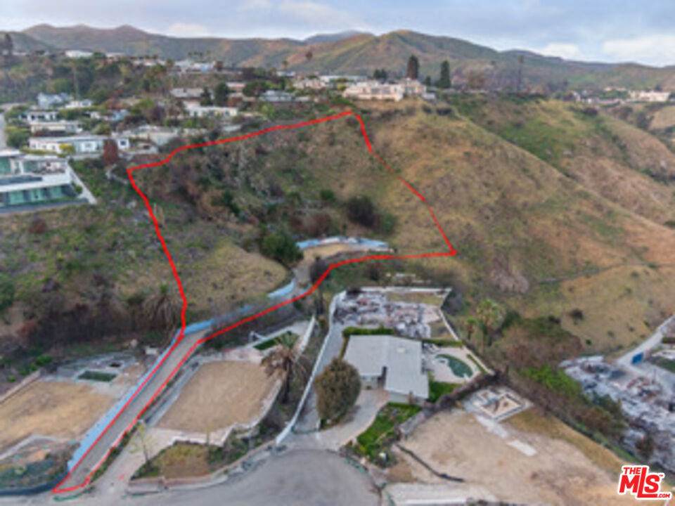 https://bt-photos.global.ssl.fastly.net/socal/orig_boomver_1_404396066-2.jpg