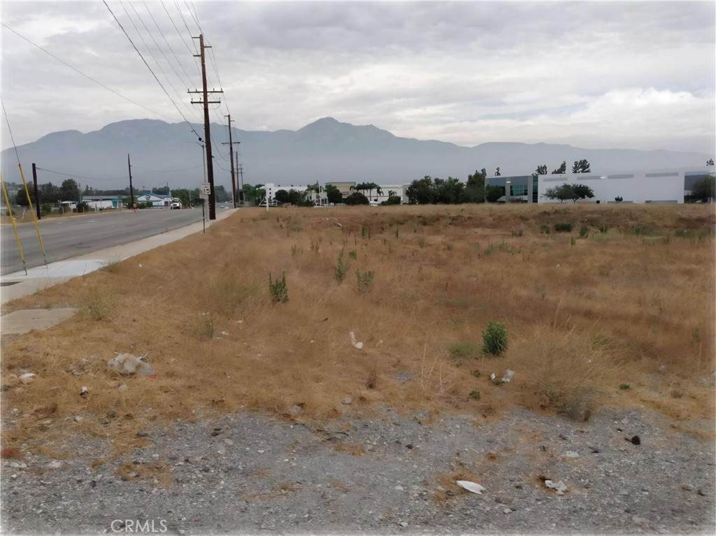 https://bt-photos.global.ssl.fastly.net/socal/orig_boomver_1_404405710-3.jpg