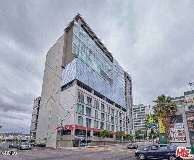 3223 6th Street - Photo 1