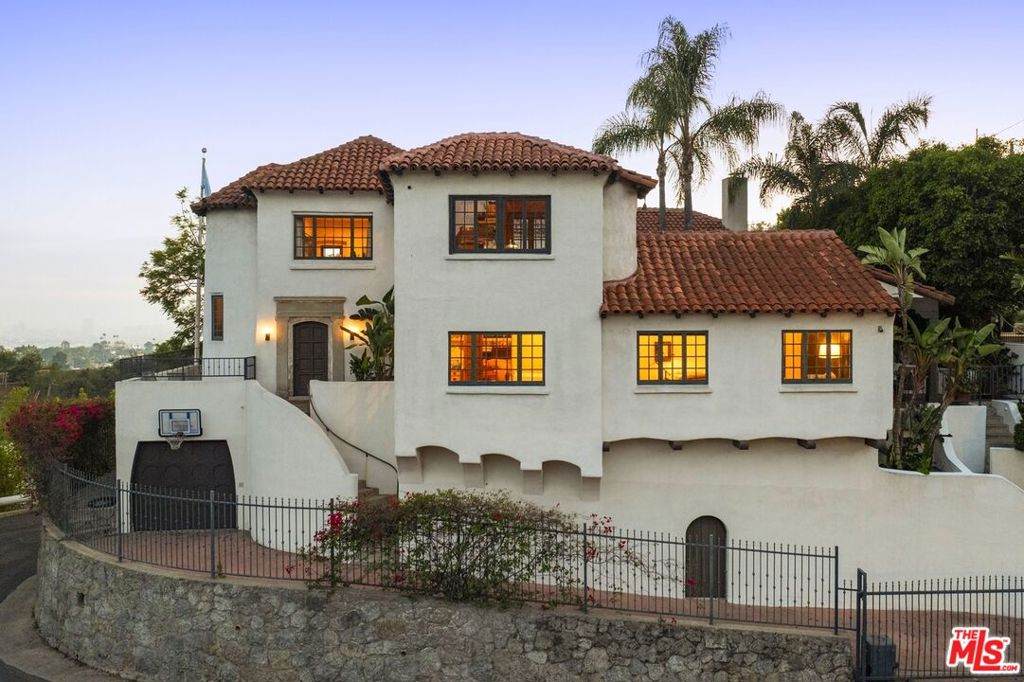 2801 Belden Drive - Photo 1