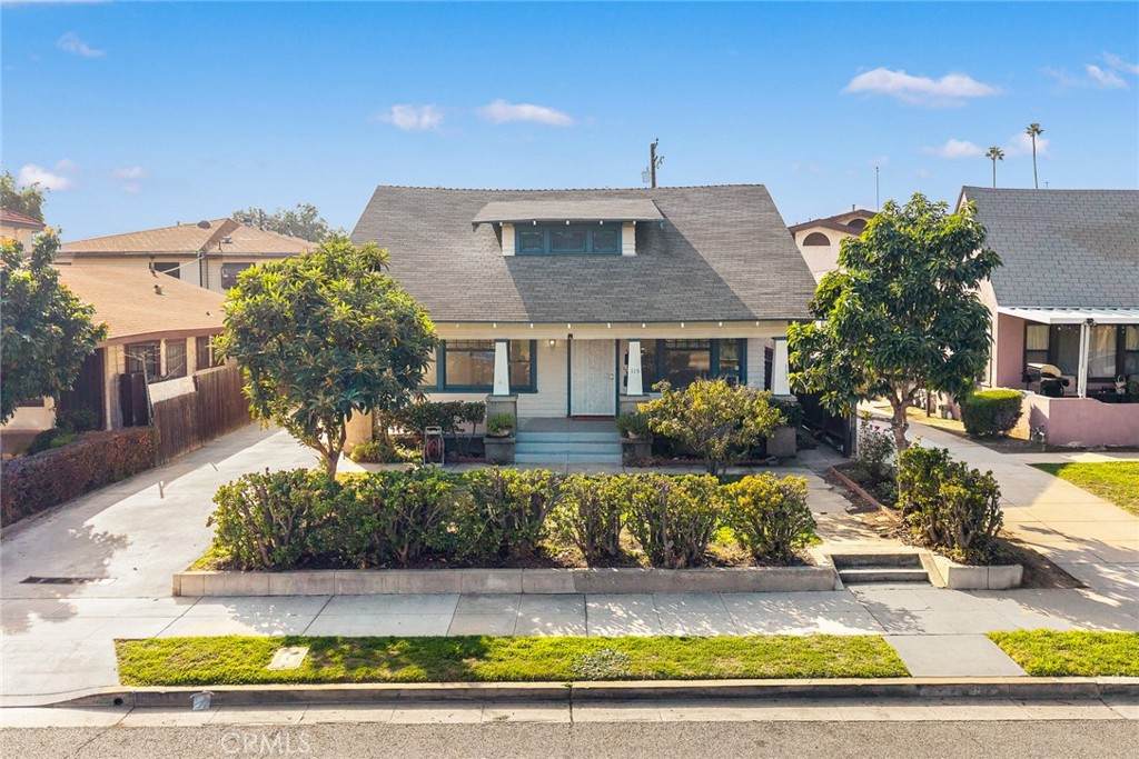 113 5th Street - Photo 1