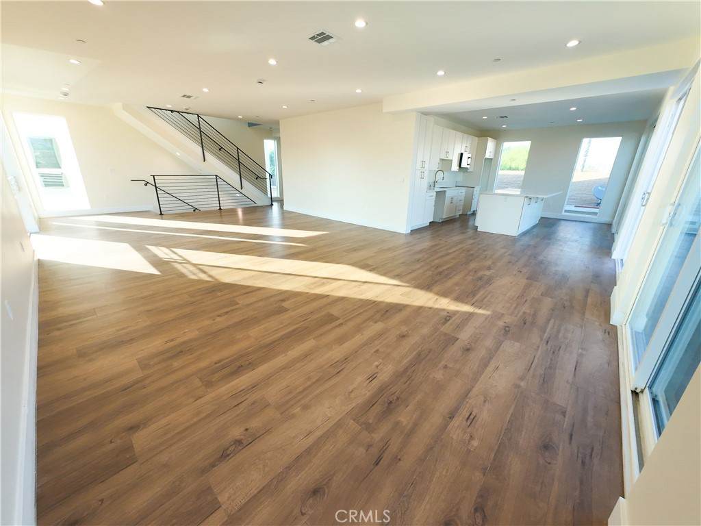 6628 Camellia Avenue - Photo 1