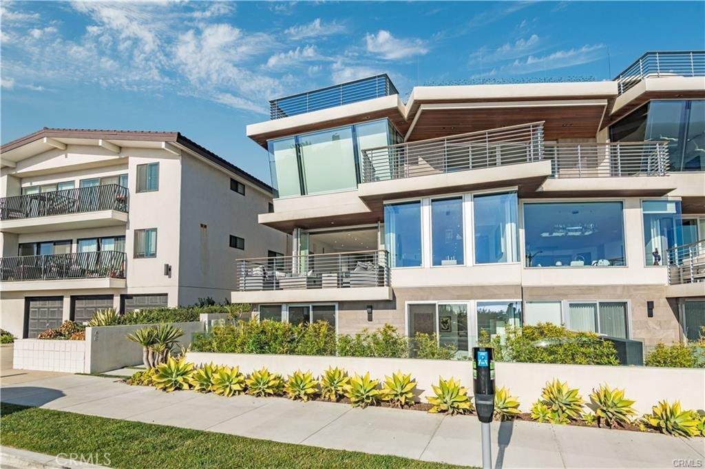 810 Esplanade - Photo 1