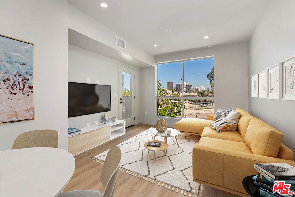 12431 Rochester Avenue - Photo 1