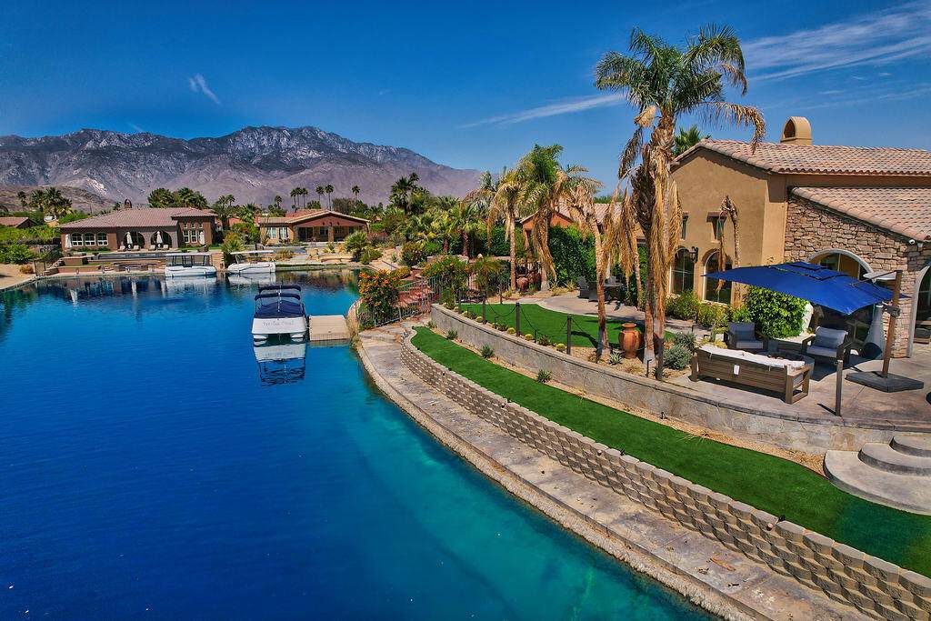 9 Via Santanella - Photo 1