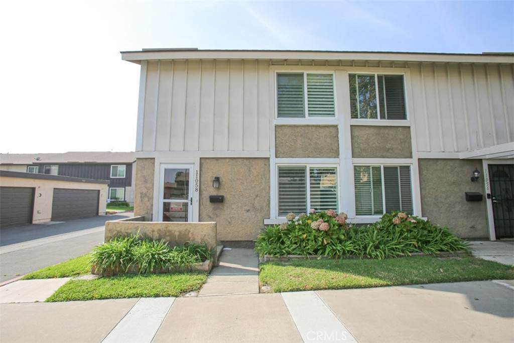 11058 Grant Way - Photo 1