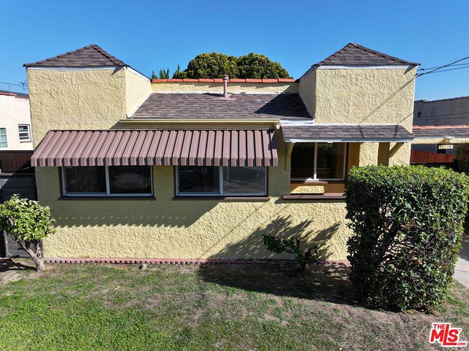 1022 Fir Avenue - Photo 1