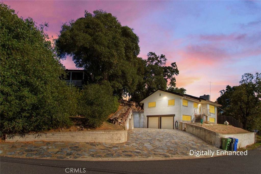 597 Amador - Photo 1