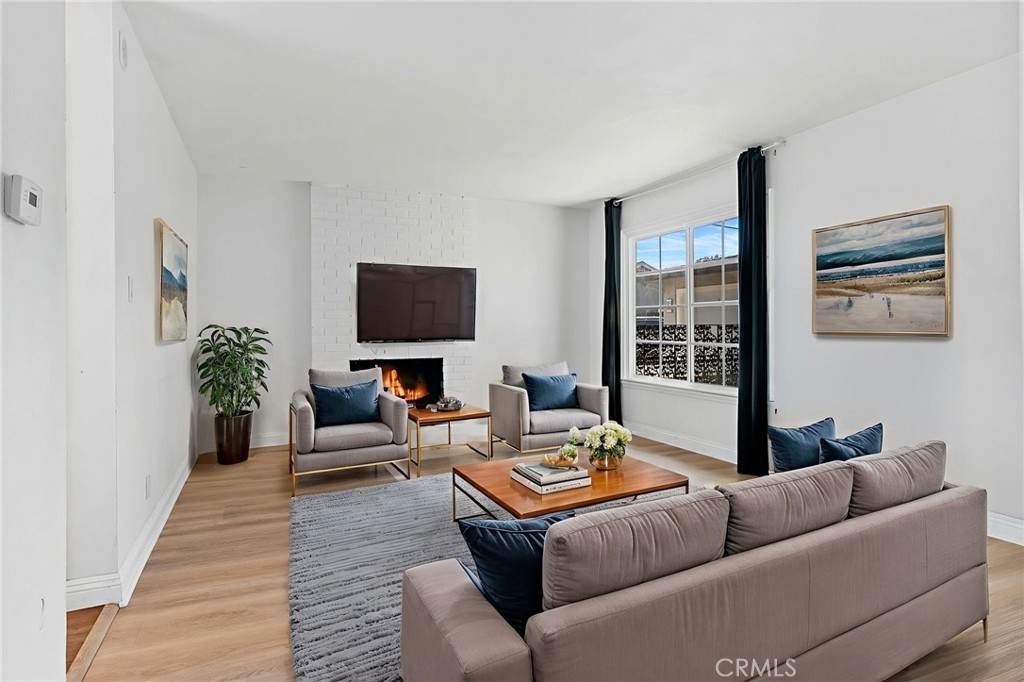 1845 Anaheim - Photo 1