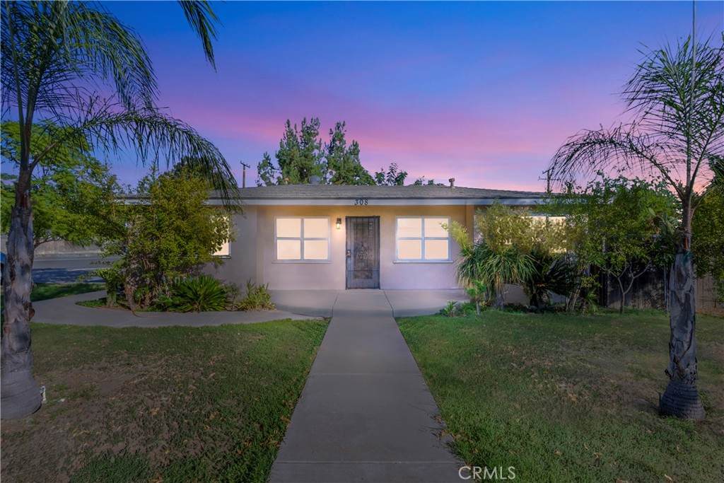 308 Campus Avenue - Photo 1