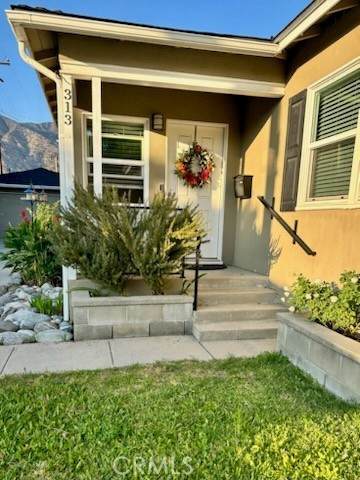 313 Bennett Avenue - Photo 1