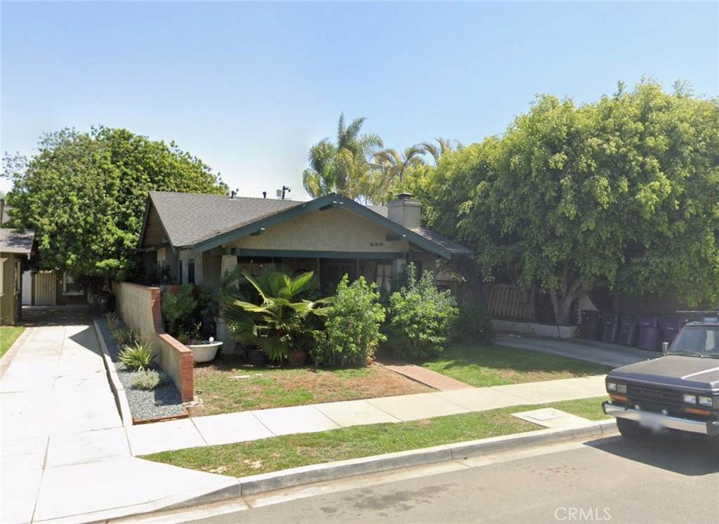 308 Coronado Avenue - Photo 1