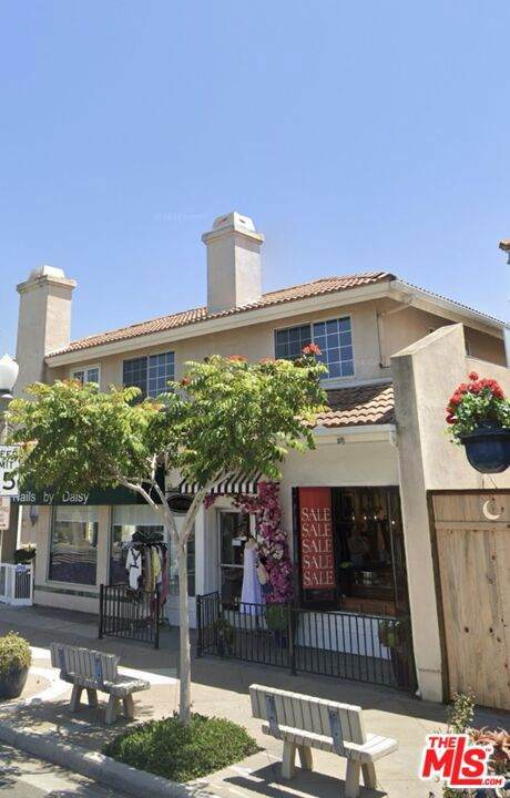 613 Balboa Boulevard - Photo 1