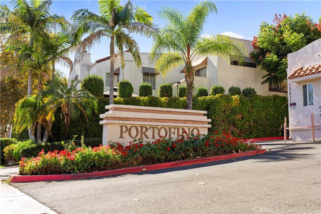 12411 Osborne Street - Photo 1