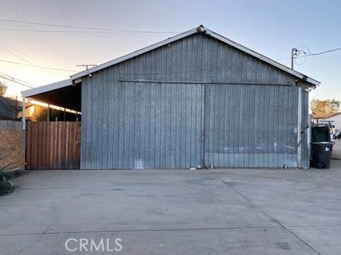 1339 Wesley - Photo 1